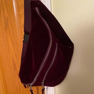 URBAN OUTFITTERS oversized belt bag